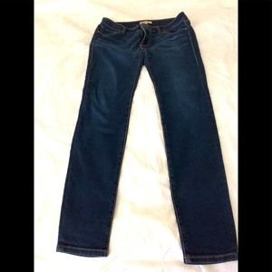 Cabi size 4 skinny jeans